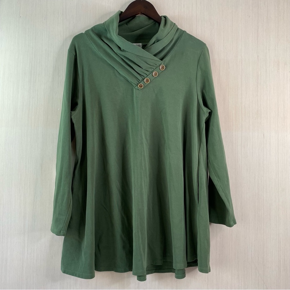 Larace Women’s Plus Cowl Neck Tunic with Button Detail Pockets Green 3X